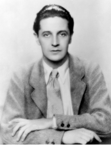 A dashing looking young Ivor Novello in a typical publicity shot.