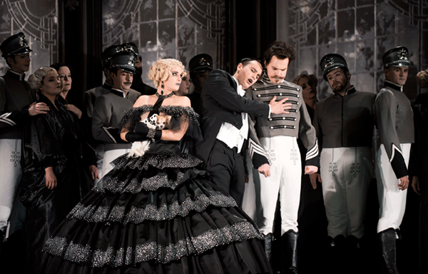 Scene from the Opera Comique production of "Ciboulette". (Photo: E. Carrechio/Opera Comique)