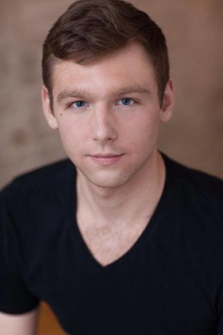 Barihunk Garrett Obrycki (Photo: Concert Operetta Theater)