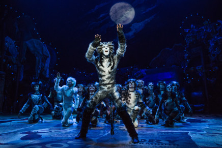 Wooden Cut-Outs & Selfies: The Revival Of “Cats” On Broadway