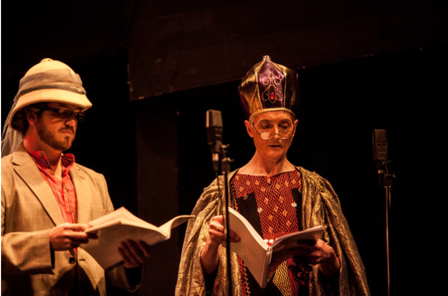 Andrew Inglis (l.) as Miradillo in "A Trip to Africa," 2016. (Photo: Mark Stimpson Photography)