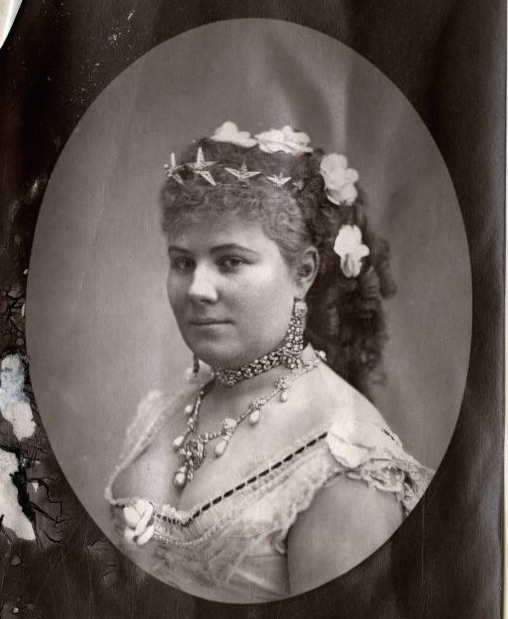 Opéra bouffe star Julia Baron. (Photo: Kurt Gänzl Collection)