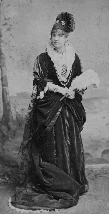 Miss Ada Rehan as Donna Antonia in "The Royal Middy," January 1880 at Daly's Theatre. (Photo: Archive Dario Salvi)