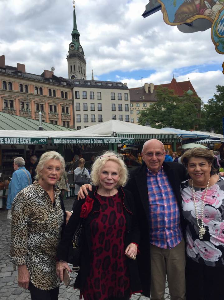 Jim Smith (middle) on tour in Europe with Yvonne Kalman (2nd from left) in 2017. (Photo: Private)