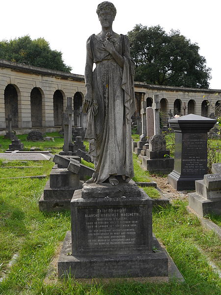 The toomb stone of Blanche Roosevelt at Brompton Cemetery, London. (Photo: Edwardx / Wikipedia.com)