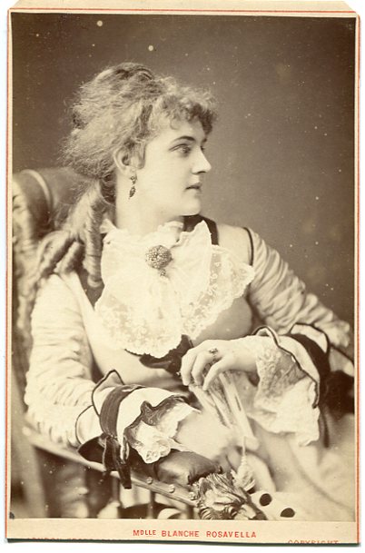 Blanche Roosevelt portrayed as "Madame Rosavella." (Photo: Kurt Gänzl Collection)