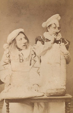 Fred and W.H. Payne: Fred on left, W.H. on right. (Photo: Archive Kurt Gänzl)