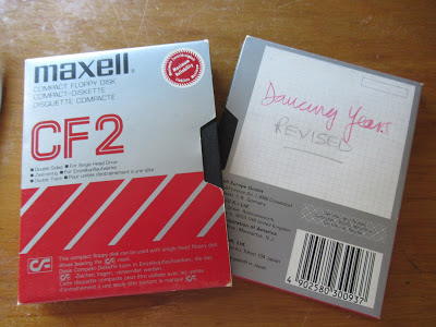  Two versions of "The Dancing Years" on CF-2 floppy discs. (Photo: Archive Kurt Gänzl)