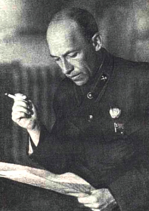 Soviet composer Isaak Dunayevsky in uniform. (Photo: Wikipedia)