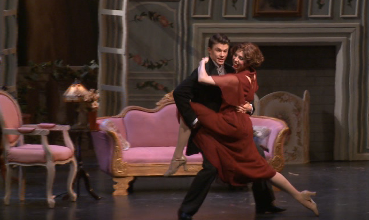 Benjamin Dutton and Caitlin Ruddy doing the "Java" in "Cloclo" act 2. (Photo: Ohio Light Opera / Screenshot) 