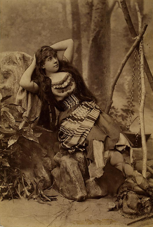 Ottilie Collin as Saffi in "Der Zigeunerbaron." (Photo: Wilhelm Neuss / Theatermuseum Wien)