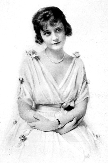 Blillie Burke in 1916. She married Florenz Ziegfeld and was to play the good Witch Glinda in the 1939 MGM movie "The Wizard of Oz." (Photo: The Photo-Play Journal)