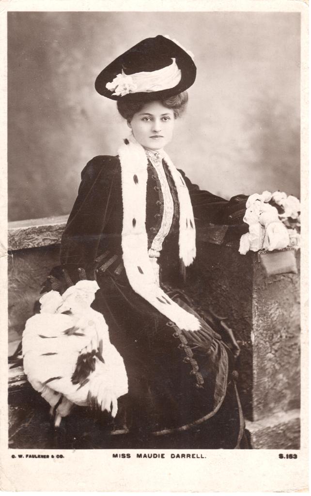 Maudi Darrell photographed by C. W, Faulkner. (Photo: Thomas Krebs Archive)