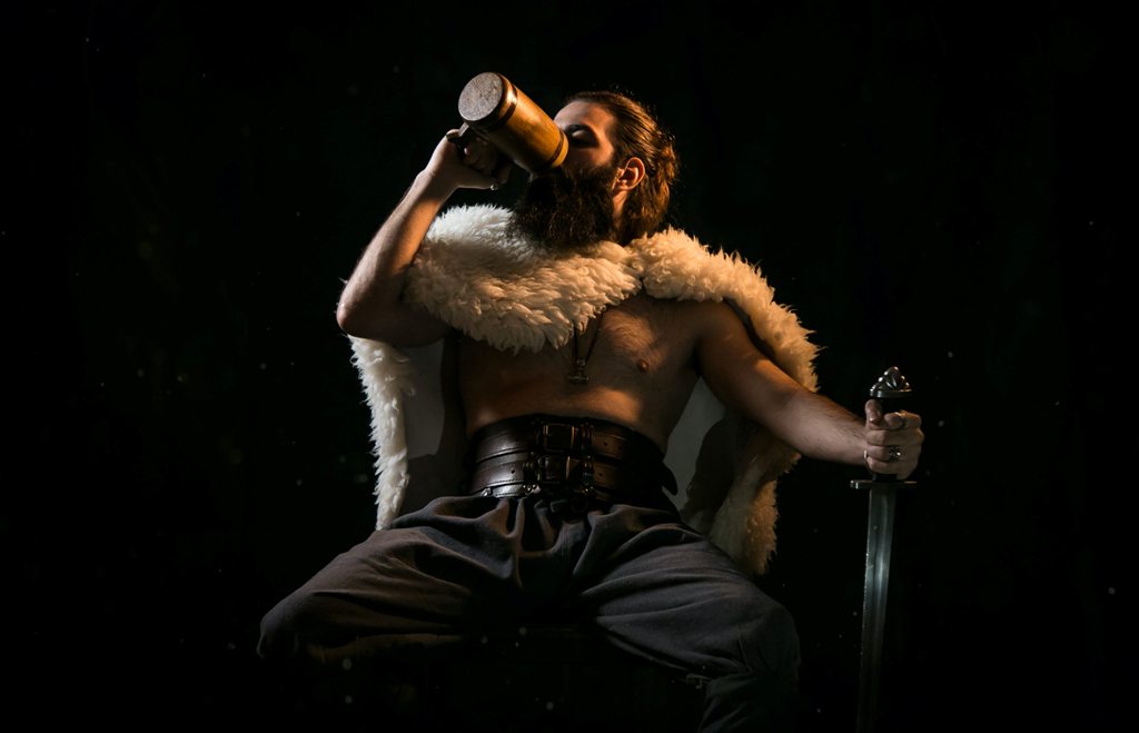 A modern man dressed up as a medieval warrior. (Photo: Gioele Fazzeri / Unsplash)
