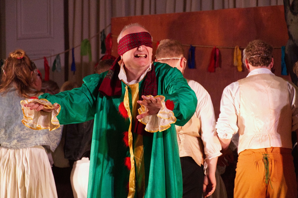 Paul Featherstone as Malicorne in "Belle Lurette" at New Sussex Opera. (Photo: Colin Chapman)