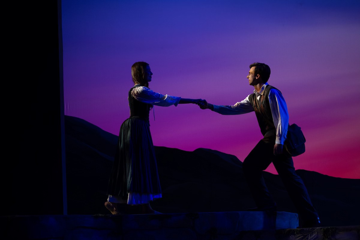 Rachel Wresh and Jack Murphy in “Brigadoon” at Ohio Light Opera 2025. (Photo: Matt Dilyard)