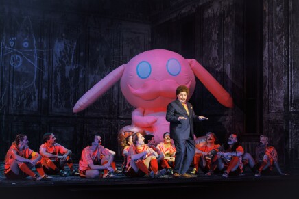 Strauss in Sneakers: “Aschenbrödel” Steps Into the 21st Century