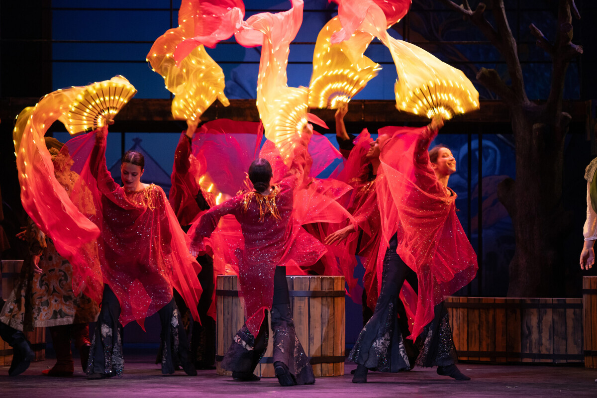 Dance scene fxrom "Boccaccio" at the Léhar Festival 2026. (Photo: Foto Hofer)